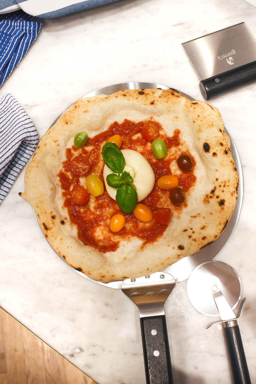 Dejskraber- sort/sølvfarvet